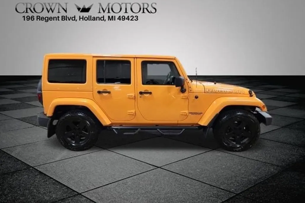 2012 Jeep Wrangler Unlimited Rubicon photo 1
