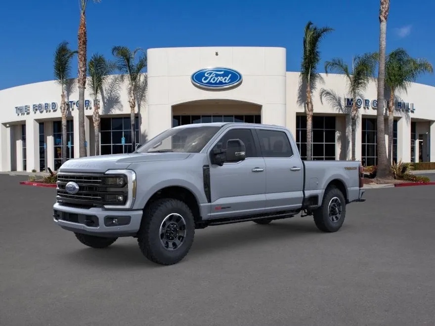 2025 Ford F-250 Platinum photo 1