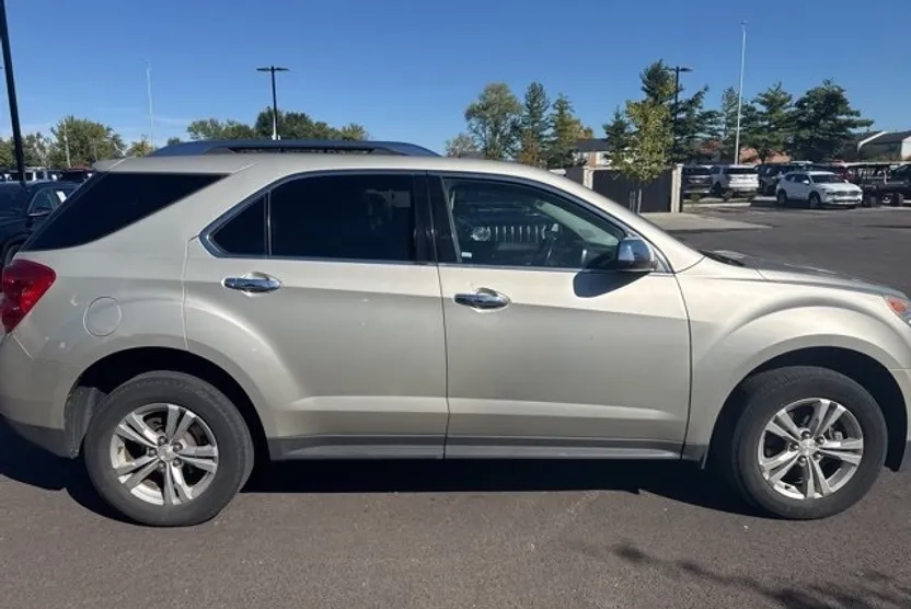 2013 Chevrolet Equinox LTZ photo 1