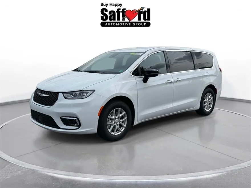 2026 Chrysler Pacifica photo 1