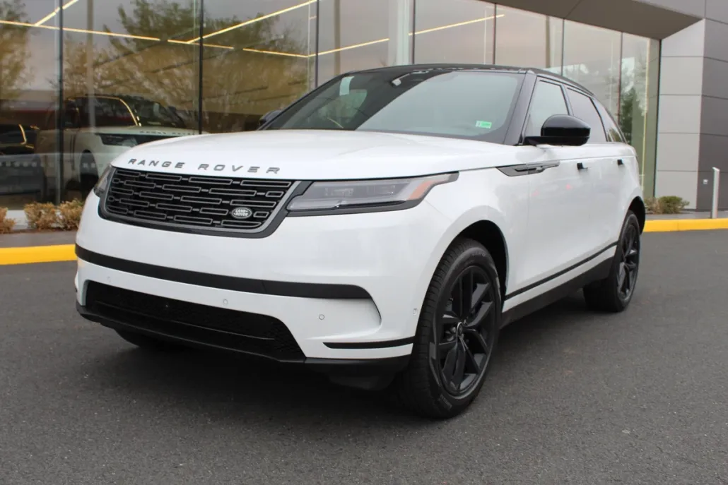2026 Land Rover Range Rover Velar S photo 1