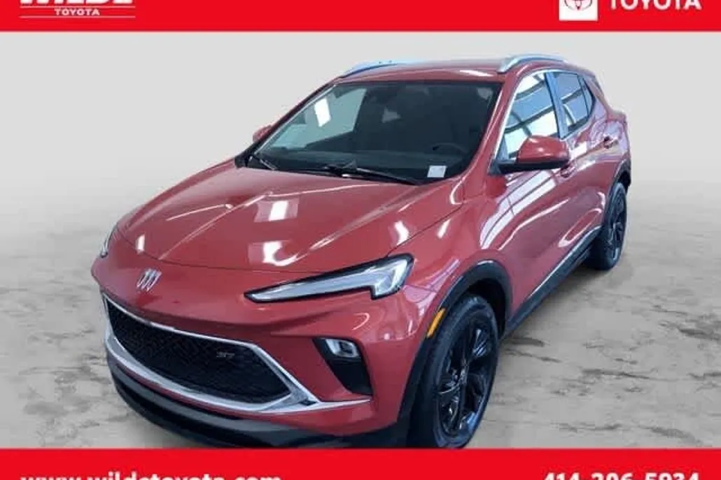 2024 Buick Encore GX Sport Touring photo 1