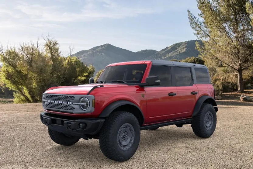 2025 Ford Bronco Badlands photo 1