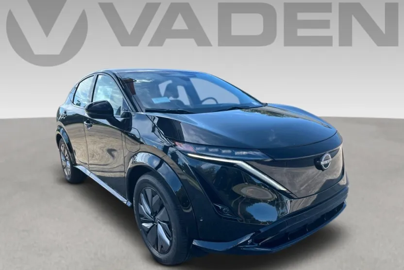 2023 Nissan ARIYA Platinum photo 1