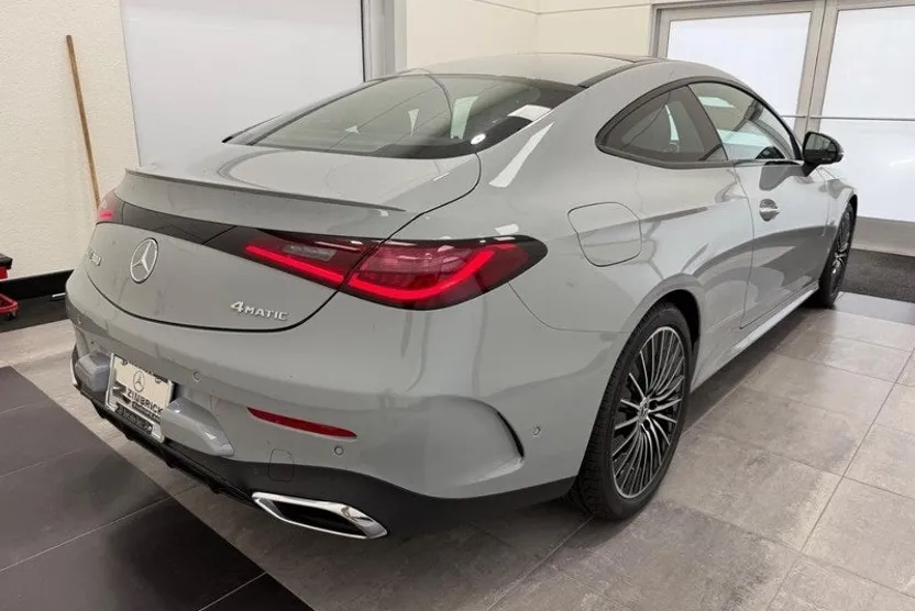 2026 Mercedes Benz CLE 300 4MATIC photo 1