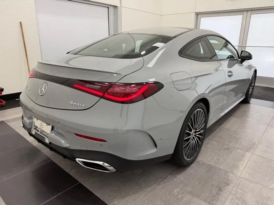 2026 Mercedes Benz CLE 300 4MATIC photo 1