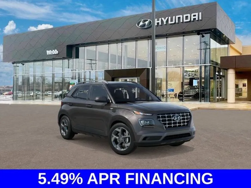 2025 Hyundai Venue SEL photo 1