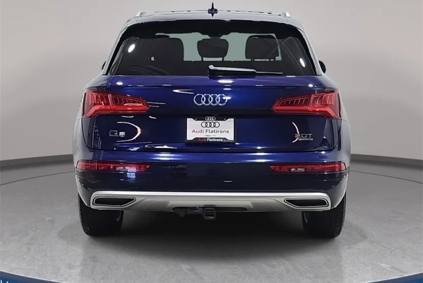 2018 Audi Q5 2.0T Premium Plus photo 1
