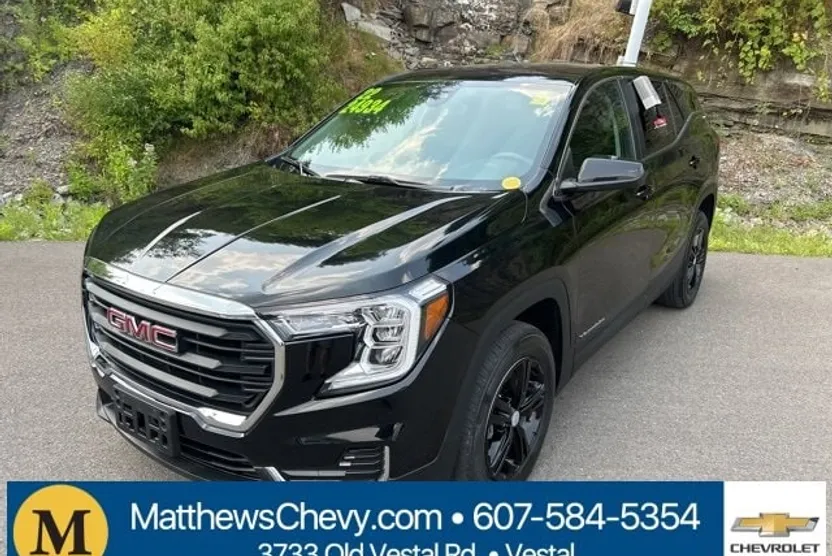 2022 Gmc Terrain SLE photo 1