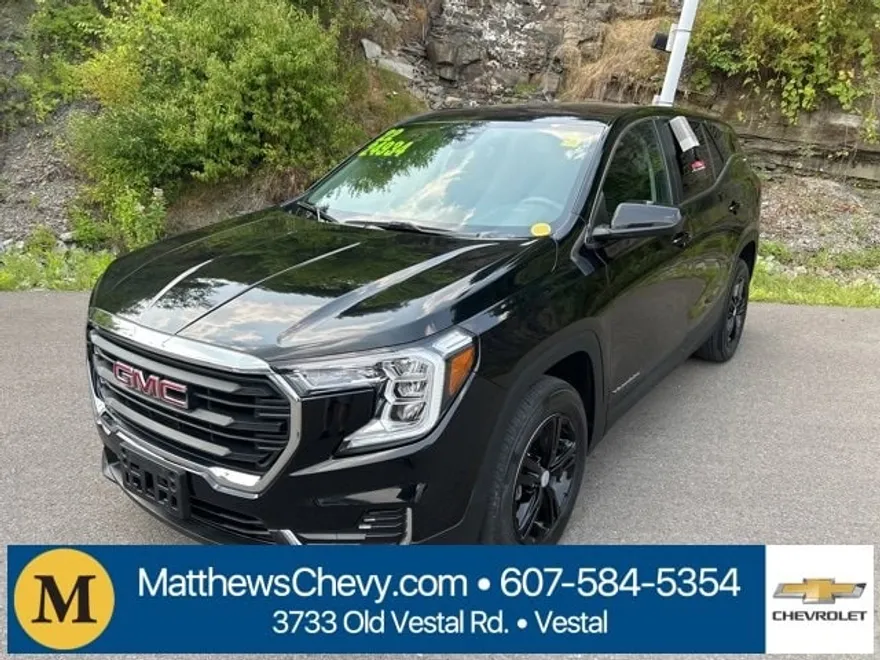 2022 Gmc Terrain SLE photo 1