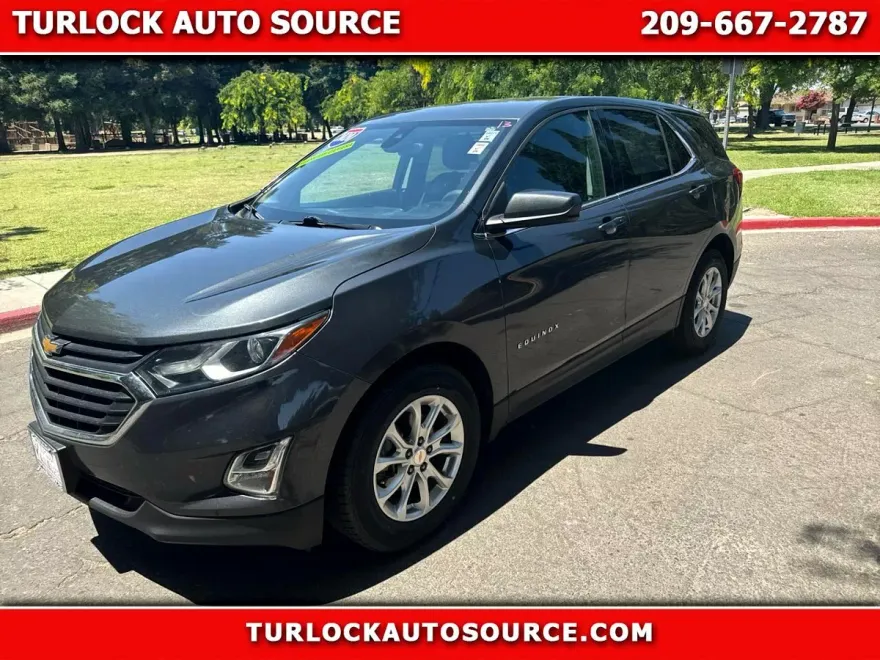 2020 Chevrolet Equinox LT photo 1