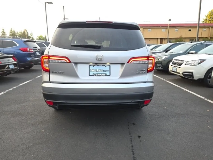 2022 Honda Pilot Special Edition photo 1