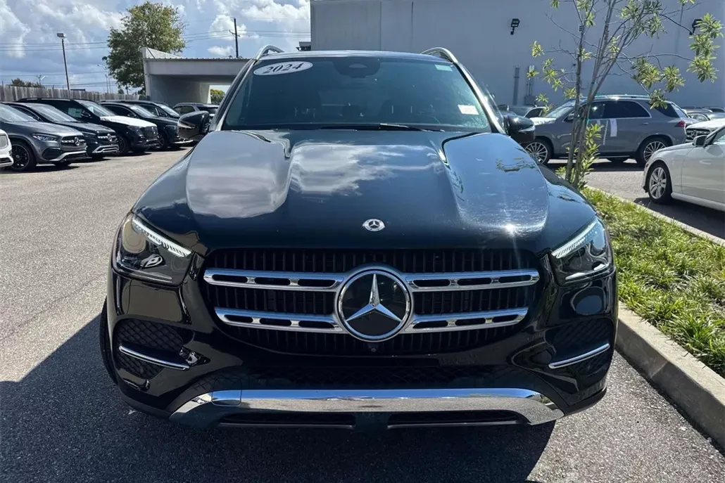 2024 Mercedes Benz GLE 350 4MATIC photo 1