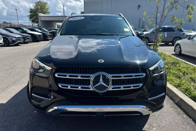 2024 Mercedes Benz GLE 350 4MATIC photo 1