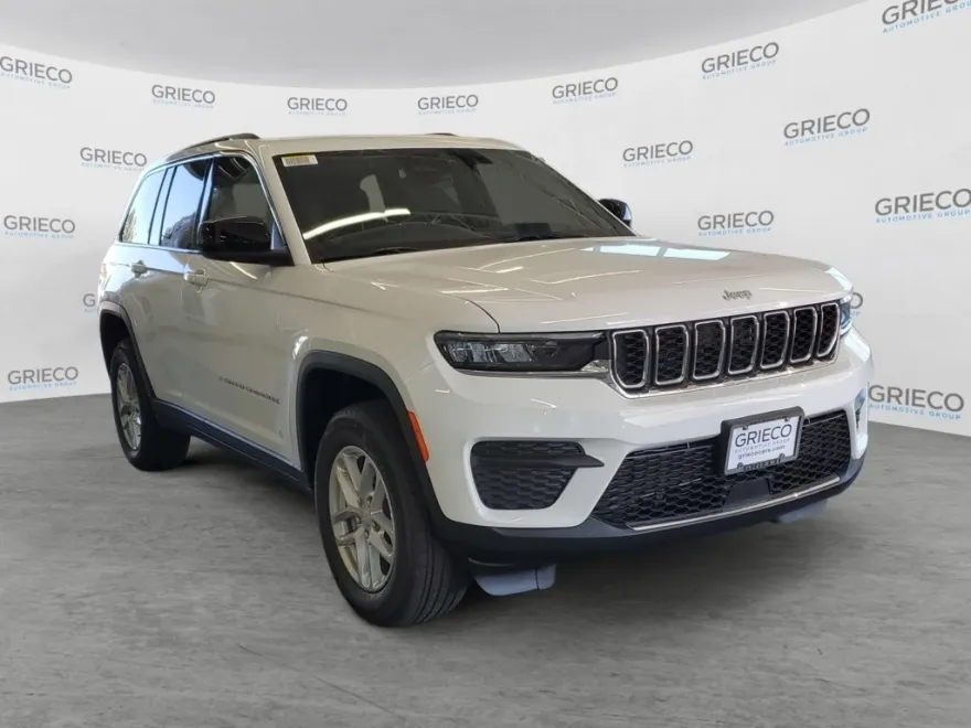 2025 Jeep Grand Cherokee Laredo X photo 1