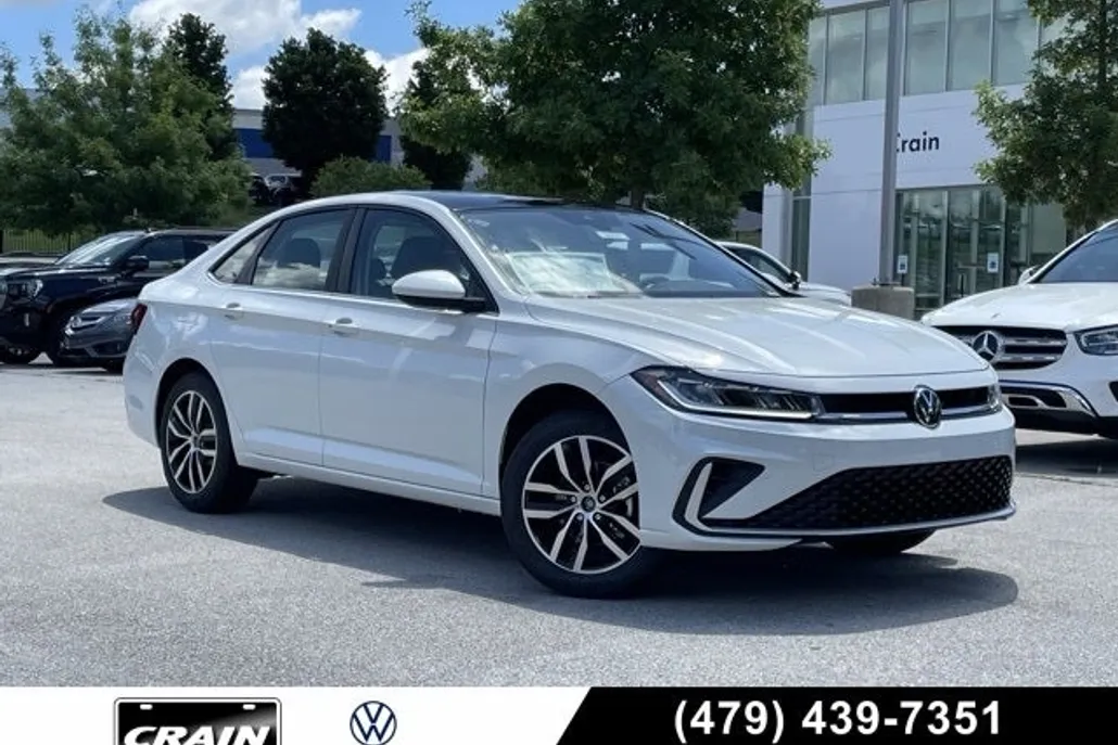 2025 Volkswagen Jetta 1.5T SE photo 1