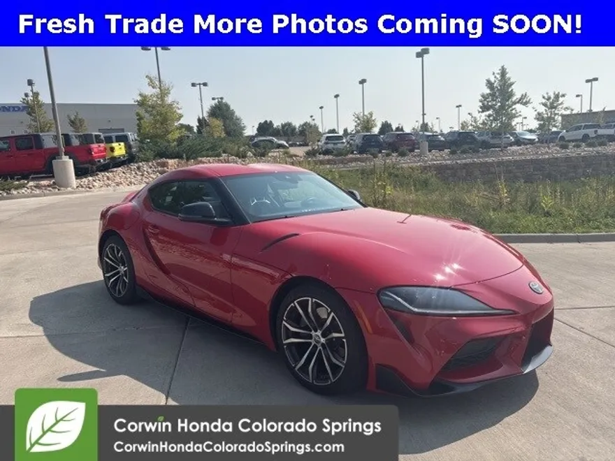 2021 Toyota Supra 2.0 photo 1