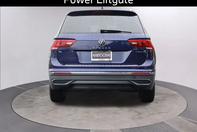 2024 Volkswagen Tiguan SE Wolfsburg Edition photo 1