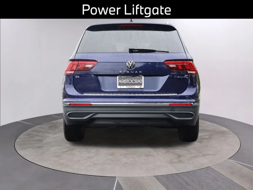 2024 Volkswagen Tiguan SE Wolfsburg Edition photo 1
