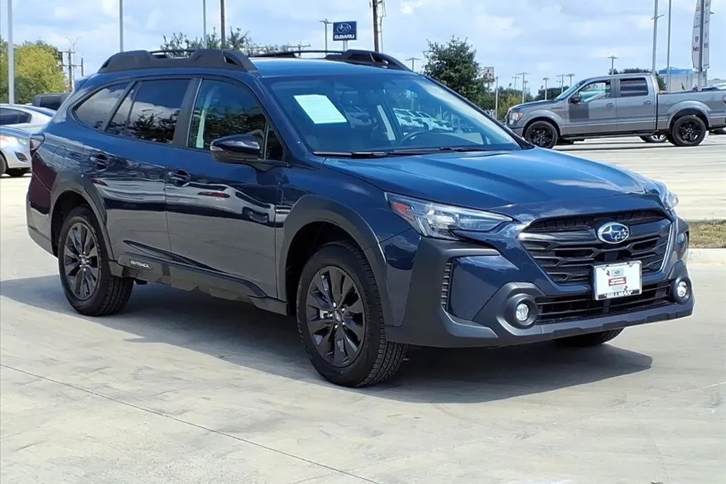 2025 Subaru Outback Onyx Edition photo 1