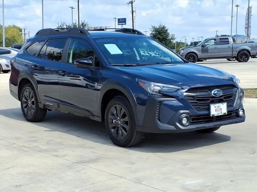 2025 Subaru Outback Onyx Edition photo 1