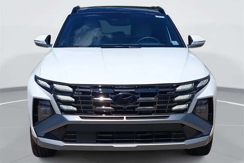 2025 Hyundai Tucson Hybrid Limited photo 1