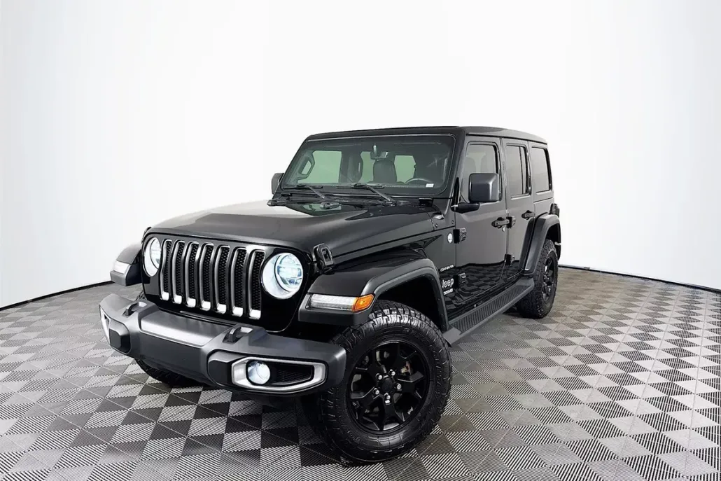 2019 Jeep Wrangler Unlimited Sahara photo 1