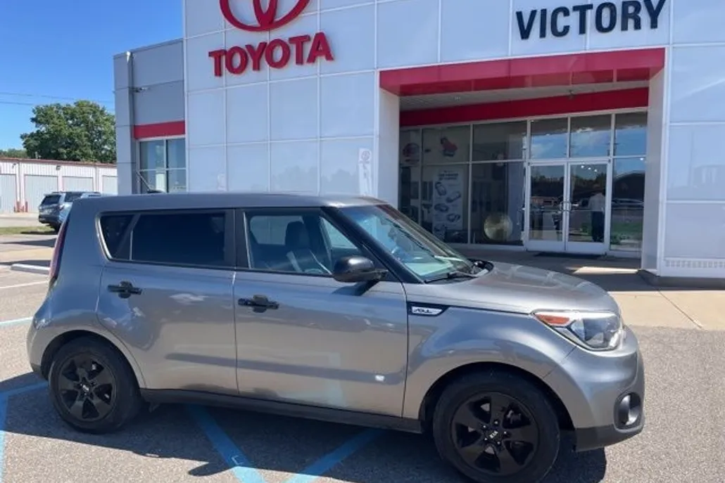 2018 Kia Soul Base photo 1