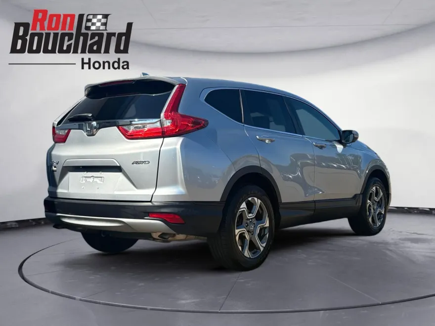 2017 Honda CR-V EX-L photo 1