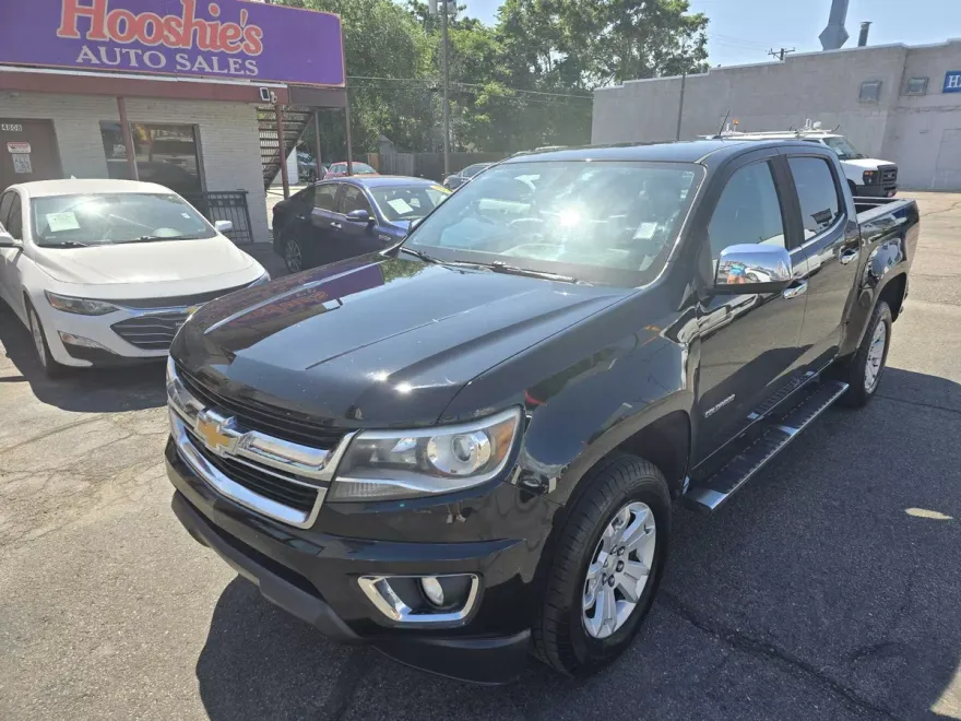 2017 Chevrolet Colorado LT photo 1