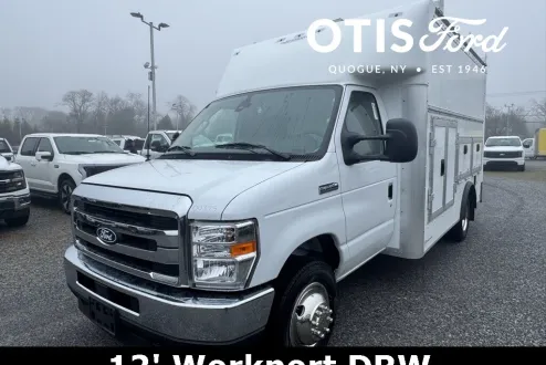 2026 Ford E-350 Base photo 3