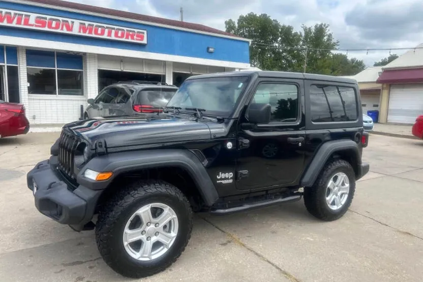2019 Jeep Wrangler Sport photo 1