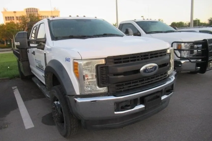 2017 Ford F-550 XL photo 1