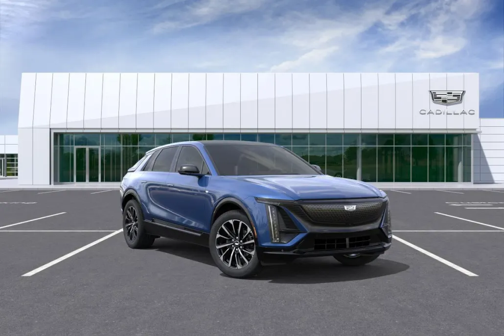 2025 Cadillac Lyriq Sport photo 1