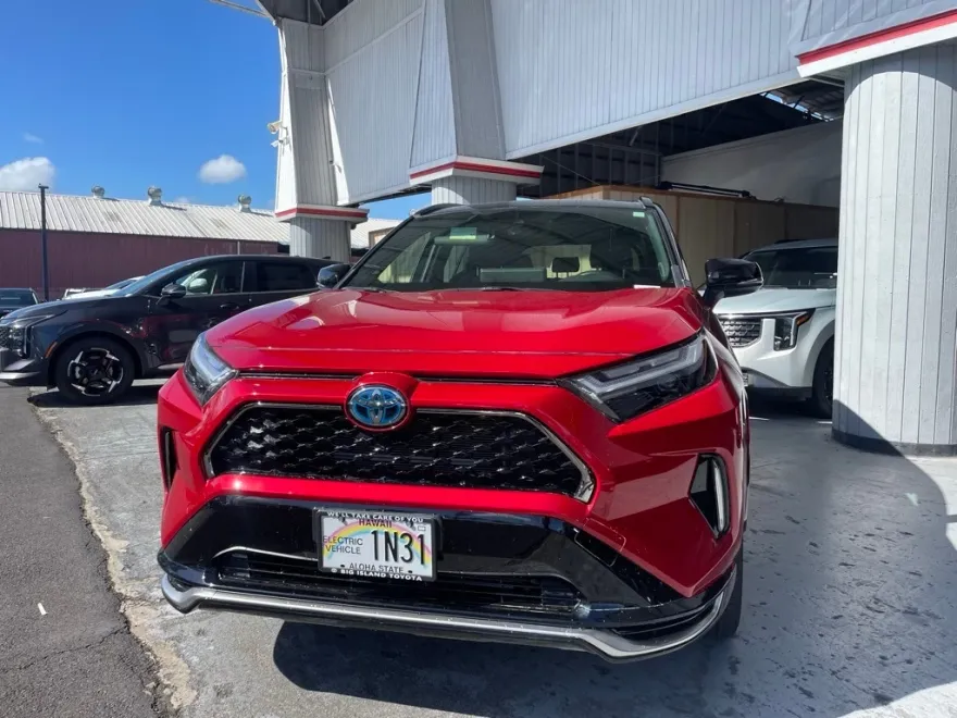 2023 Toyota RAV4 Prime XSE photo 1