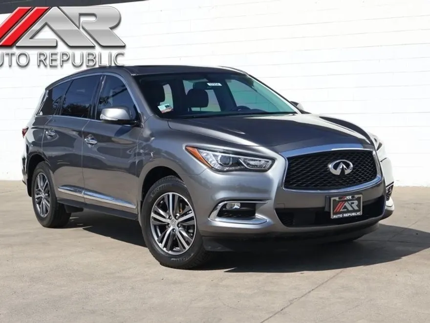 2017 Infiniti QX60 photo 1