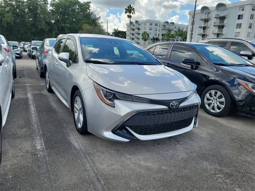 2022 Toyota Corolla SE photo 1