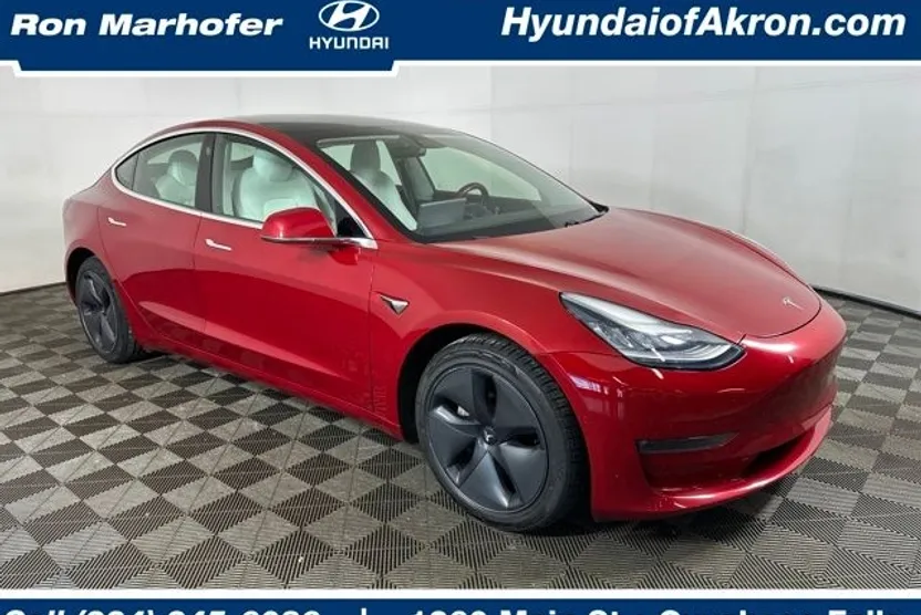 2020 Tesla Model 3 Long Range photo 1