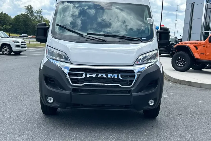 2025 Ram ProMaster 2500 Cargo Van photo 1