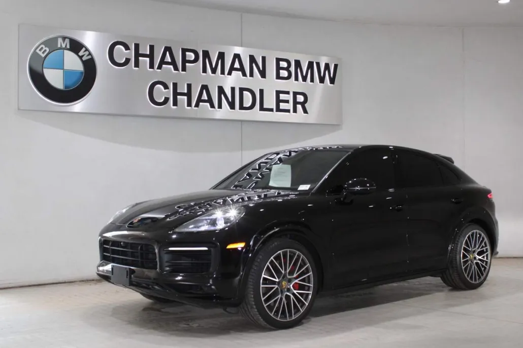 2021 Porsche Cayenne GTS Coupe photo 1