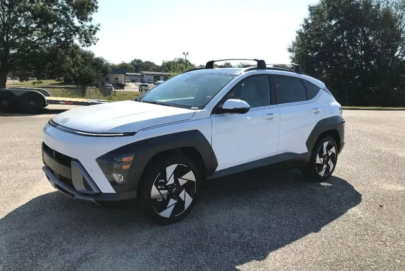 2026 Hyundai Kona Limited photo 1