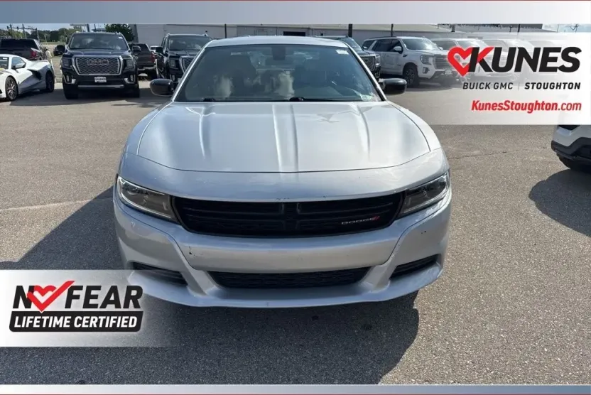 2023 Dodge Charger SXT photo 1