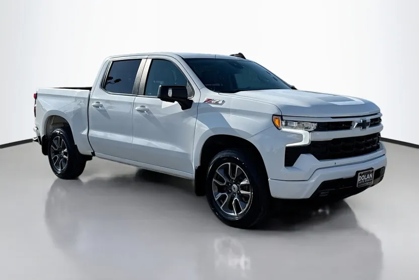 2022 Chevrolet Silverado 1500 RST photo 1