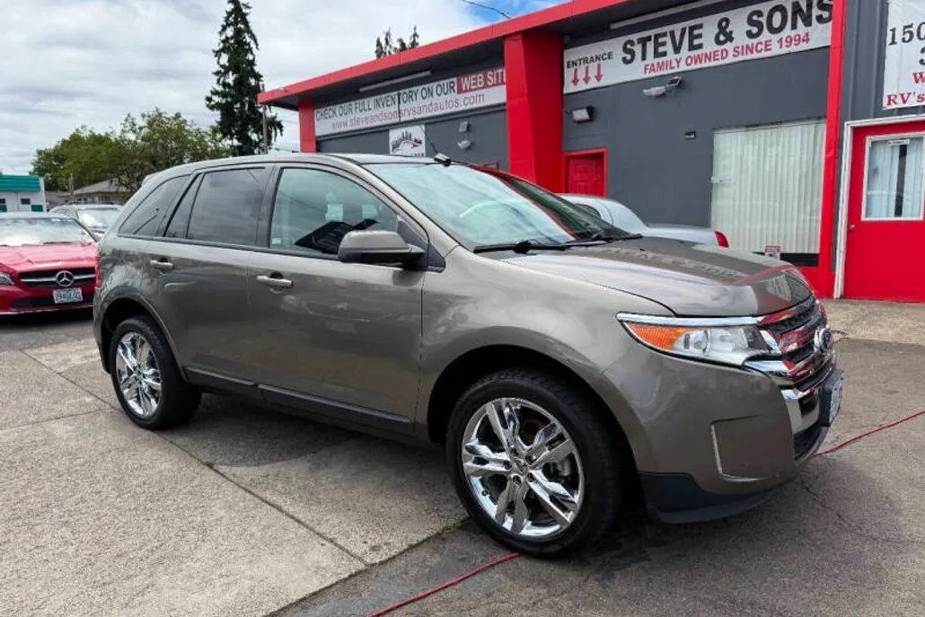 2014 Ford Edge SEL photo 1