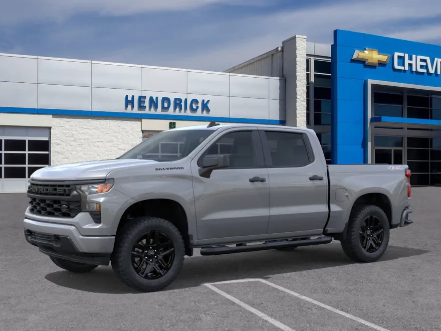 2025 Chevrolet Silverado 1500 Custom photo 1