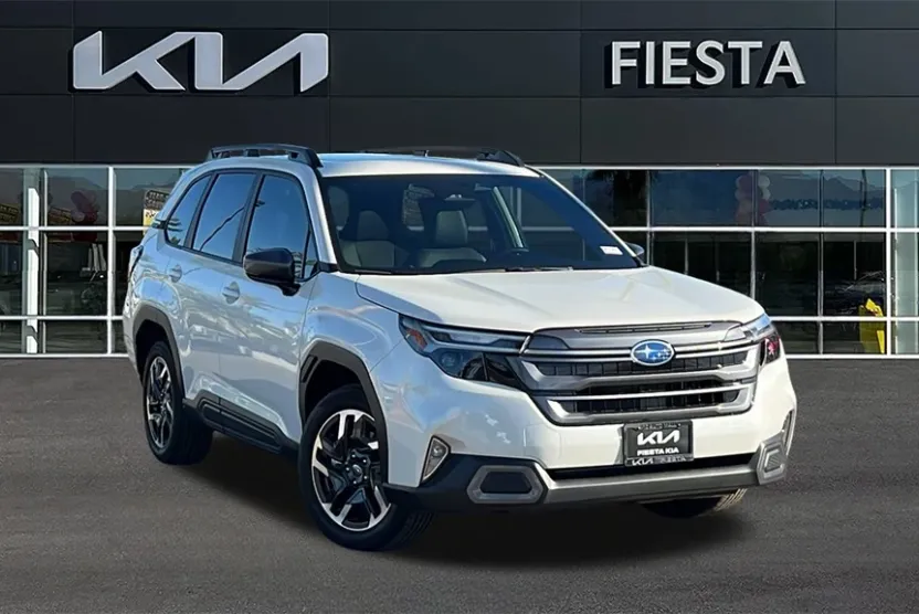 2025 Subaru Forester Limited photo 1