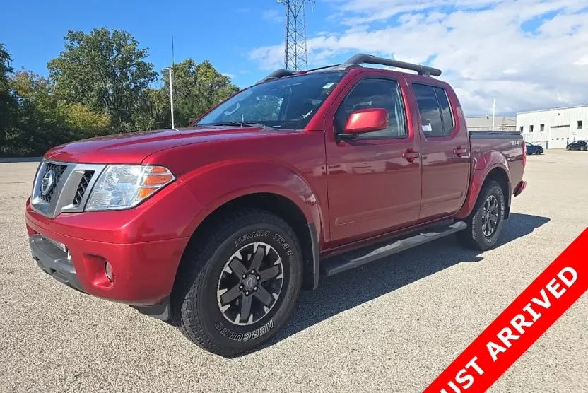 2016 Nissan Frontier PRO-4X photo 1