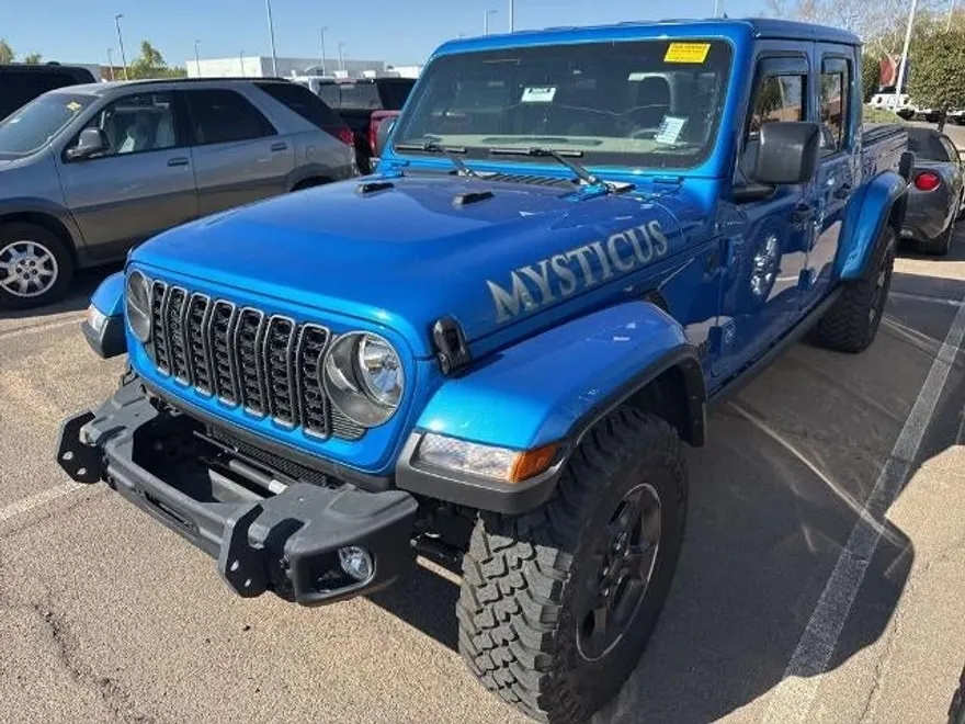2025 Jeep Gladiator photo 1
