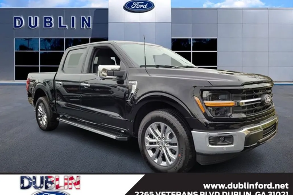 2025 Ford F-150 XLT photo 1
