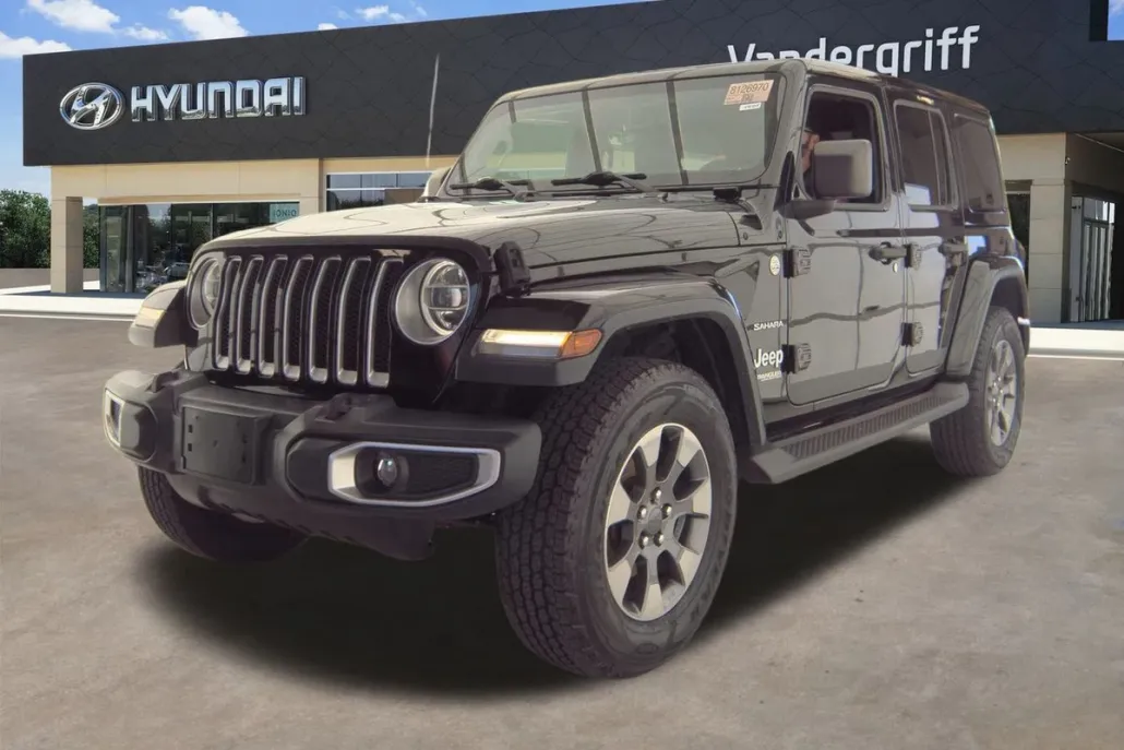 2018 Jeep Wrangler Unlimited Sahara photo 1